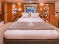 MELI Ferretti 881 - master cabin MELI Ferretti 881 - master cabin