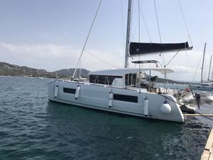 AQUILA - Lagoon 40 - 4 cabins - Portisco - Sardinia - Italy AQUILA - Lagoon 40 - 4 cabins - Portisco - Sardinia - Italy