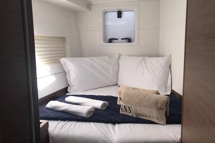 Charter Yacht AQUILA - Lagoon 40 - 4 cabins - Portisco - Sardinia - Italy