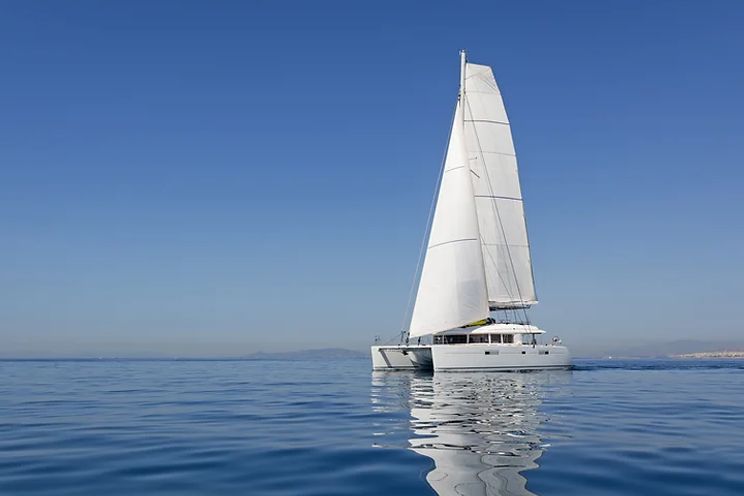 Charter Yacht Lagoon 380 - 4 Cabins - Estepona- Marbella- Málaga