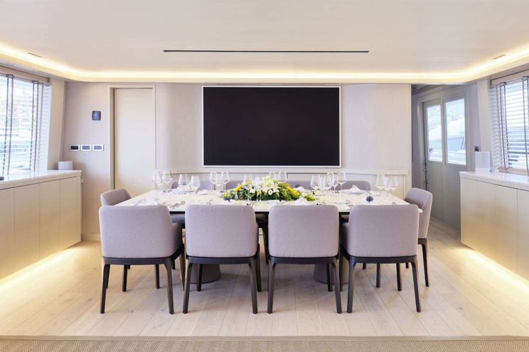 Charter Yacht ENDLESS SUMMER - Westport 130 - 6 Cabins - Athens - Rhodes - Santorini - Mykonos