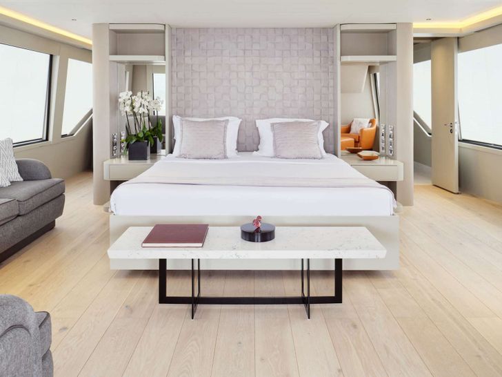 VIP Convertible Suite(Upper Deck) VIP Convertible Suite(Upper Deck)