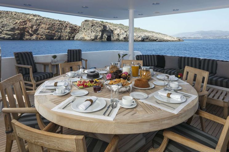 Charter Yacht ENDLESS SUMMER - Westport 130 - 6 Cabins - Athens - Rhodes - Santorini - Mykonos