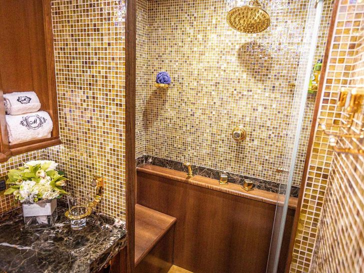 Milaya shower Milaya shower