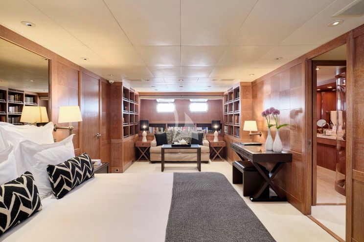 Charter Yacht ELEMENT - Cantieri di Pisa - 6 Cabins - Western Mediterranean