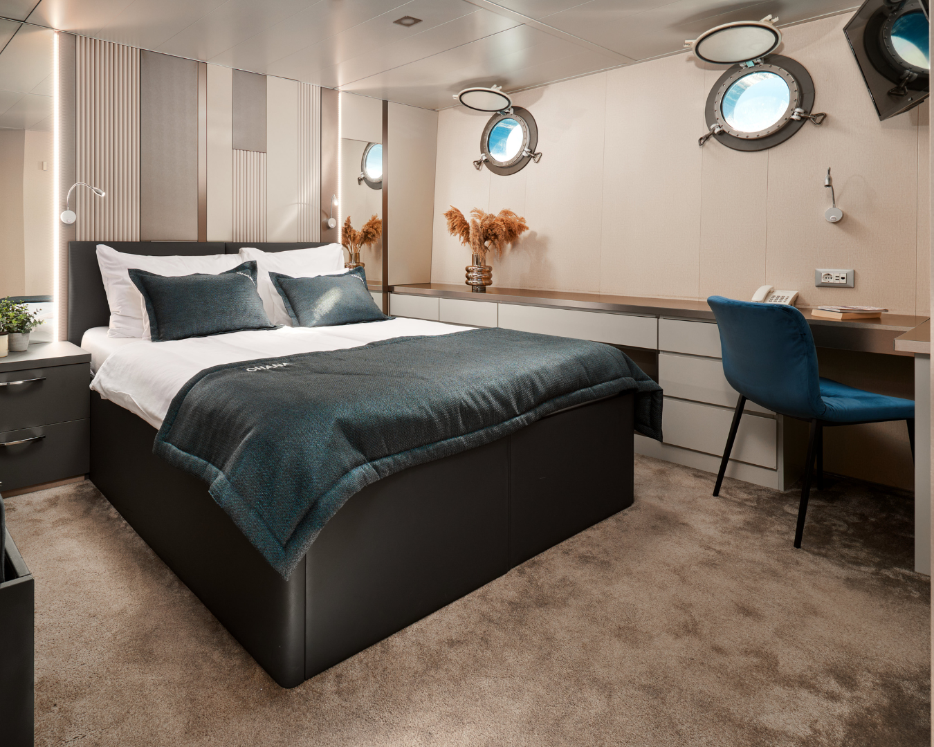 OHANA Custom 49m - VIP cabin 2