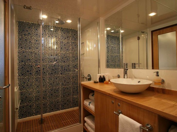 MASTER CABIN BATHROOM MASTER CABIN BATHROOM