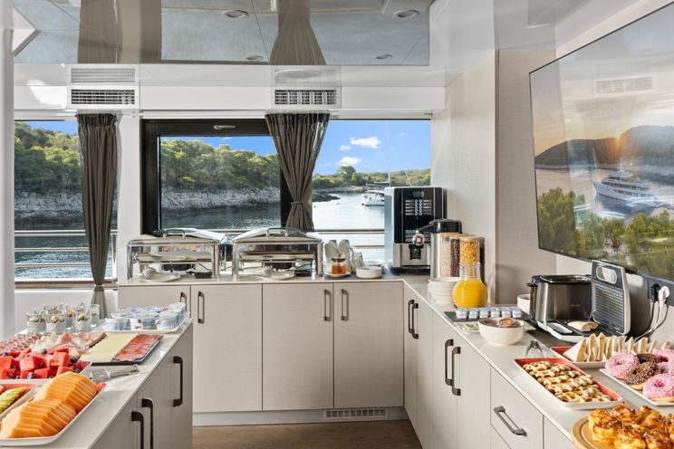 Charter Yacht ALFA MARIO - Custom 52m - 16 Cabins - Split - Dubrovnik - Hvar - Croatia