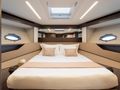 CHERRY Pershing 8X - VIP cabin CHERRY Pershing 8X - VIP cabin