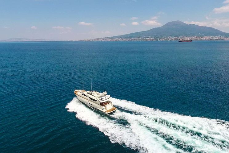 Charter Yacht RIVIERA - Alalunga 78 - 4 Cabins - Sorrento - Naples - Capri - Positano - Amalfi Coast - Italy