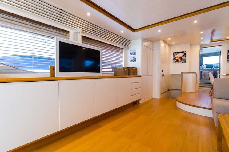 Charter Yacht RIVIERA - Alalunga 78 - 4 Cabins - Sorrento - Naples - Capri - Positano - Amalfi Coast - Italy