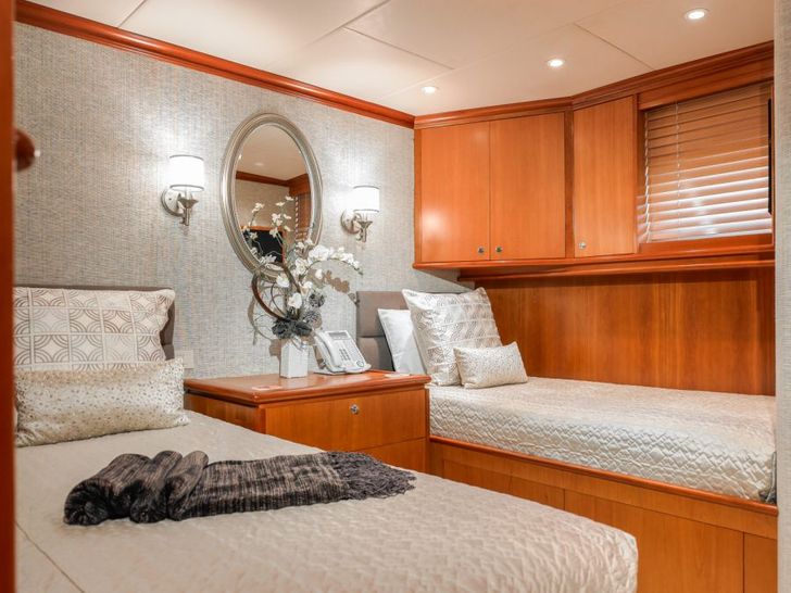 MURPHYS LAW - Delta Marine 124 Twin MURPHYS LAW - Delta Marine 124 Twin