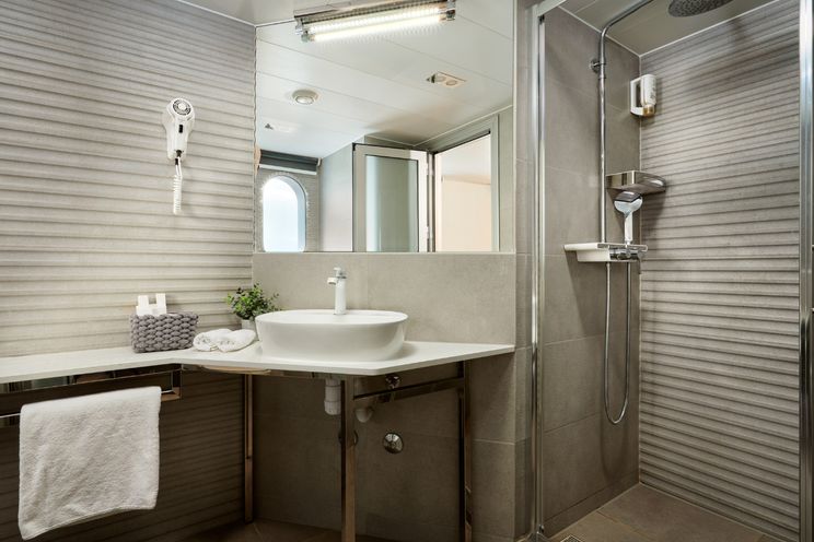 Charter Yacht OHANA - Custom 49m - 14 Cabins - Split - Omis - Dubrovnik - Hvar - Croatia