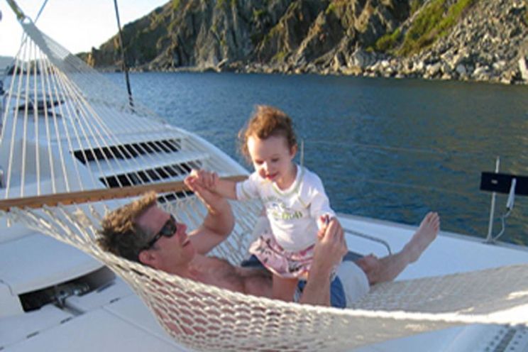 Charter Yacht DREAMING ON - Leopard 47 - 3 Cabins - Placencia - Belize