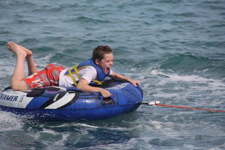 Charter Yacht DREAMING ON - Leopard 47 - 3 Cabins - Placencia - Belize