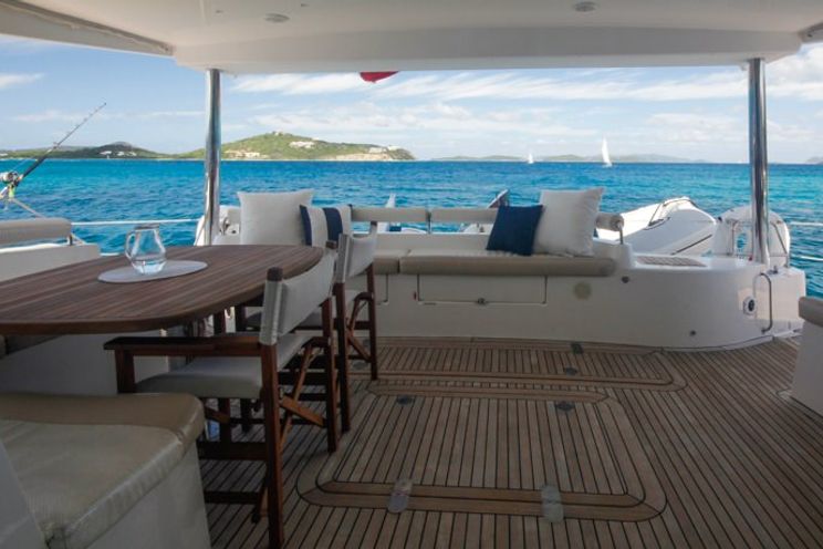 Charter Yacht ELYSIUM - Privilege 615 Catamaran - 4 Cabins - BVI - Tortola - Virgin Gorda - Grenadines - St Lucia