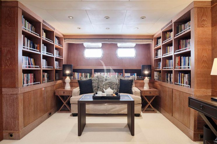 Charter Yacht ELEMENT - Cantieri di Pisa - 6 Cabins - Western Mediterranean