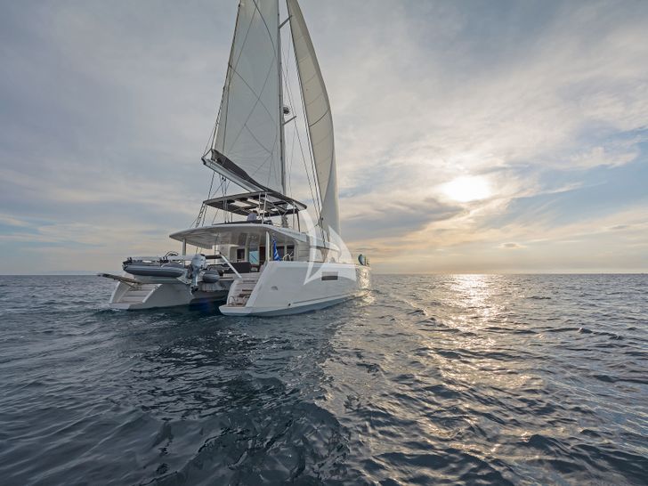 SUMMER STAR Lagoon 52 - sailing into the sunset SUMMER STAR Lagoon 52 - sailing into the sunset