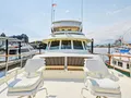 Galley NORTHERN LIGHT Hatteras 74 - bow seating area Galley NORTHERN LIGHT Hatteras 74 - bow seating area