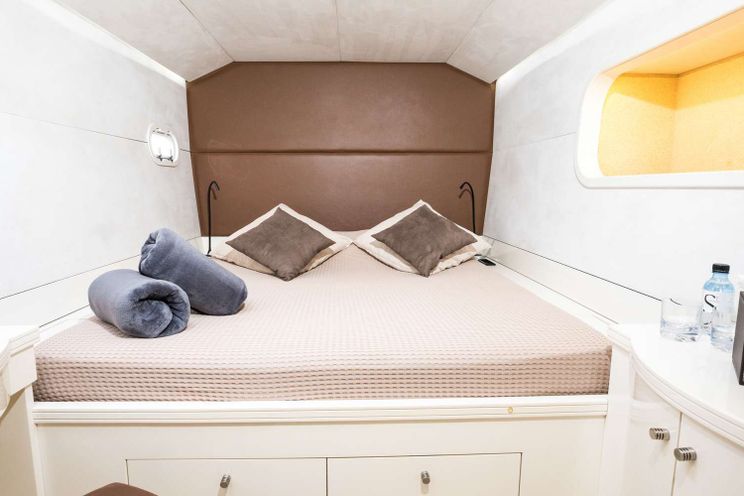 Charter Yacht MAGIC CAT - Multiplast 82 ft - 4 Cabins - Caribbean Leewards - St. Martin - St. Barts - Anguilla