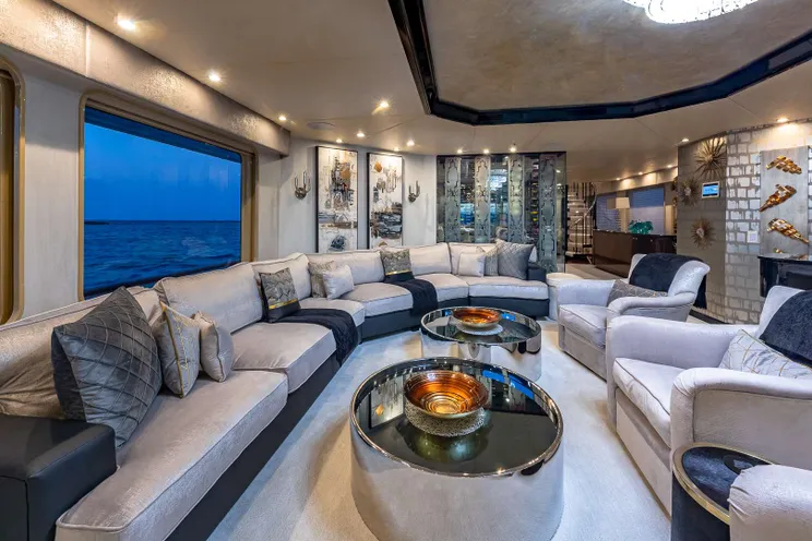 Charter Yacht SWEET ESCAPE - Christensen 130 - 6 Cabins - Nassau - Staniel Cay - Exumas - Bahamas