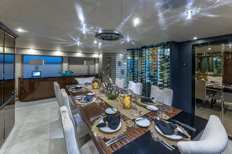 Charter Yacht SWEET ESCAPE - Christensen 130 - 6 Cabins - Nassau - Staniel Cay - Exumas - Bahamas