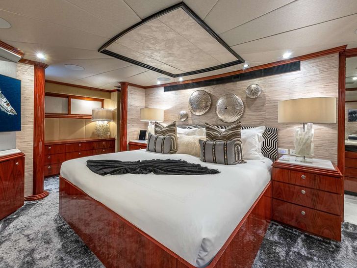 Below Deck Master Stateroom Below Deck Master Stateroom