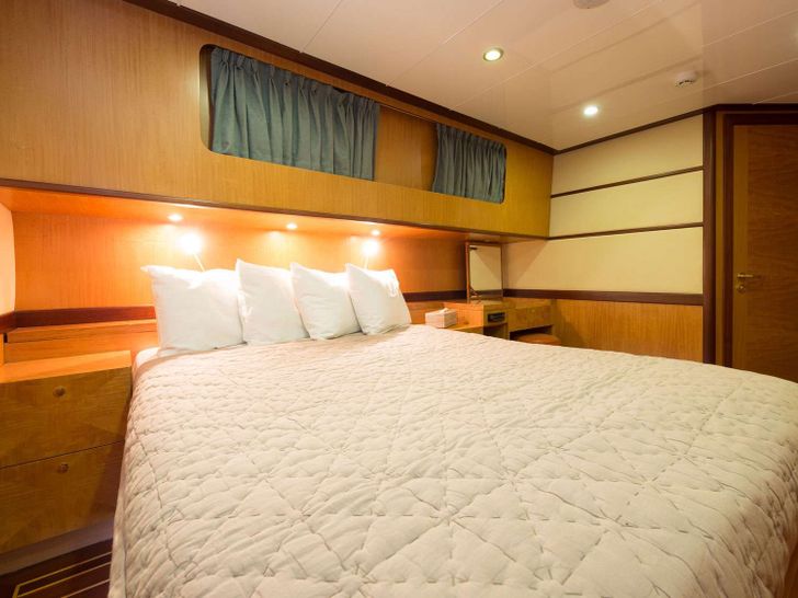VIP CABIN VIP CABIN