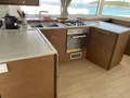 NAKA Lagoon 52F - galley NAKA Lagoon 52F - galley