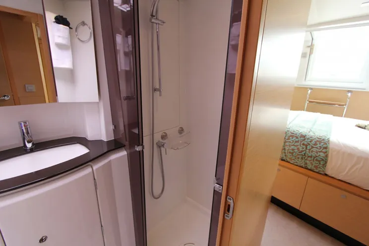 Charter Yacht FOXY LADY - Lagoon 620 - 4 Cabins - Tortola - Anegada - Virgin Gorda - British Virgin Islands - Caribbean
