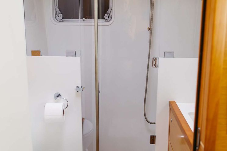 Charter Yacht SAIL AWAY - Lagoon 620 - 5 Cabins - Tortola - Anegada - Virgin Gorda - BVI - Caribbean