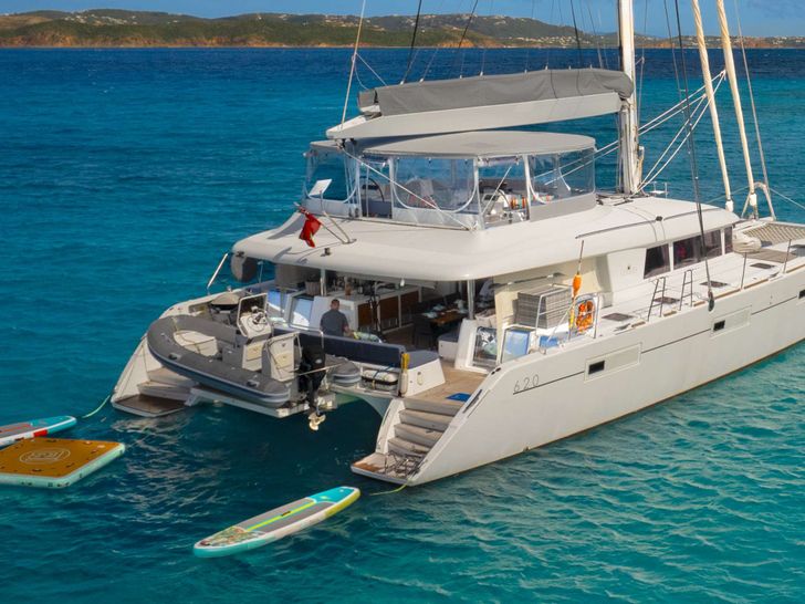 SAIL AWAY Lagoon 620 - anchored aft view SAIL AWAY Lagoon 620 - anchored aft view