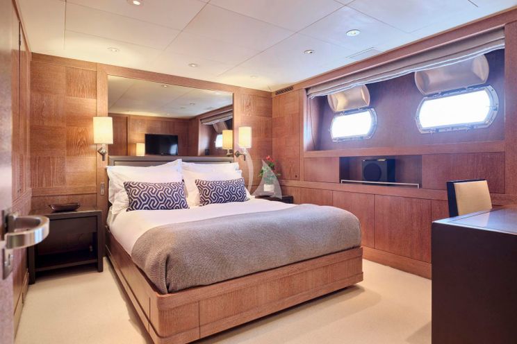 Charter Yacht ELEMENT - Cantieri di Pisa - 6 Cabins - Western Mediterranean