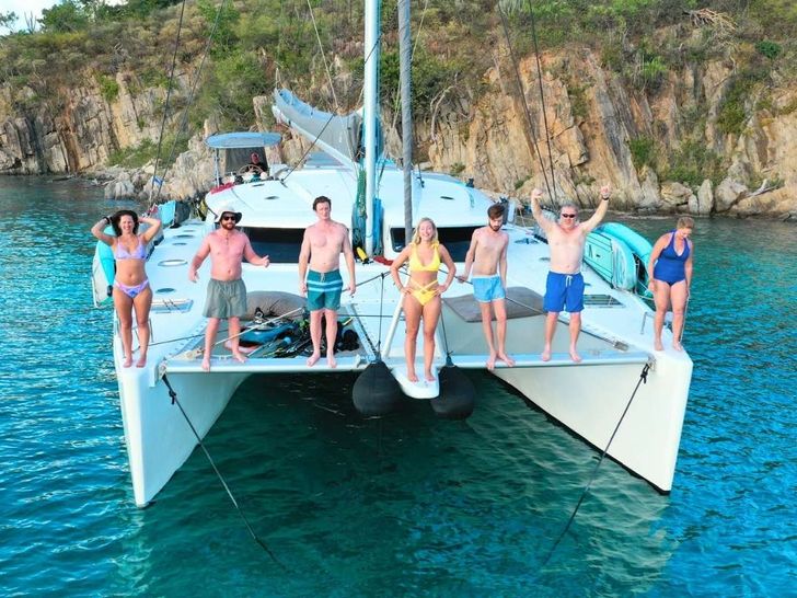 ODYSSEA Fountaine Pajot Sanya 57 - Family Vacations ODYSSEA Fountaine Pajot Sanya 57 - Family Vacations