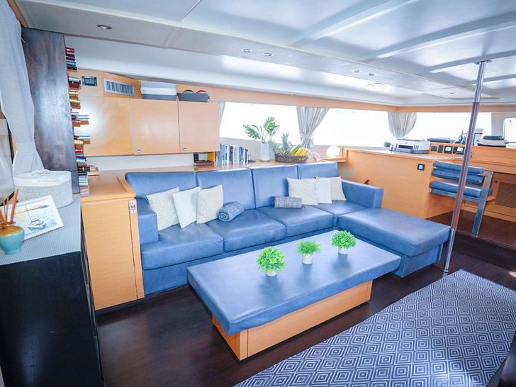 ODYSSEA Fountaine Pajot Sanya 57 - saloon ODYSSEA Fountaine Pajot Sanya 57 - saloon