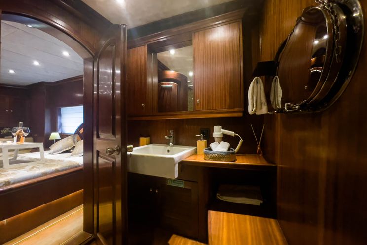 Charter Yacht DIVA DENIZ - Gulet - 6 Cabins - Marmaris