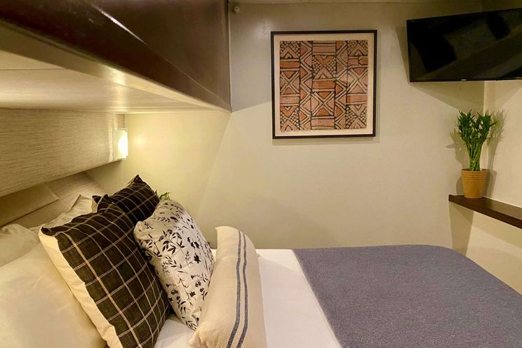 Charter Yacht TRANQUILITY - Matrix Silhouette 76 - 6 Cabins - BVI - Tortola - Virgin Gorda - Jost Van Dyke