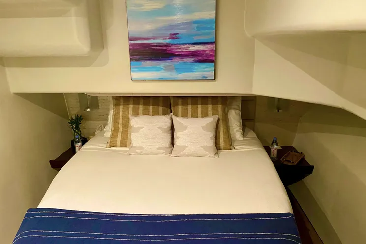 Charter Yacht TRANQUILITY - Matrix Silhouette 76 - 6 Cabins - BVI - Tortola - Virgin Gorda - Jost Van Dyke