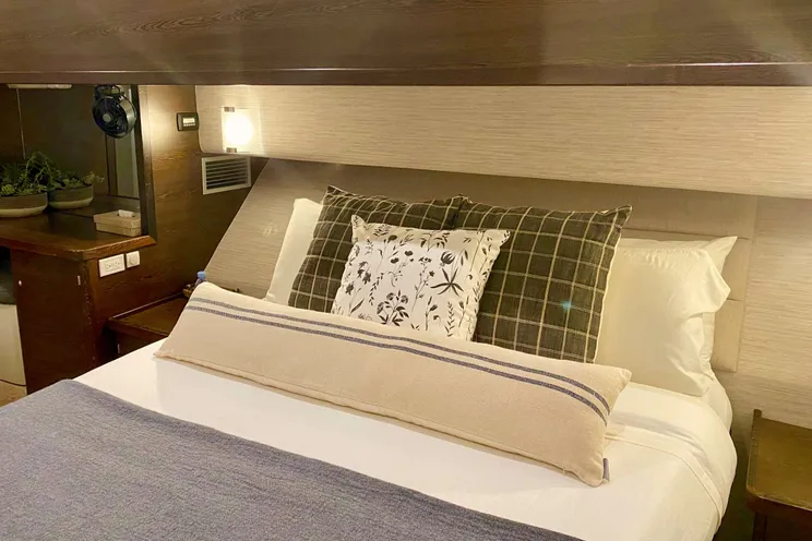 Charter Yacht TRANQUILITY - Matrix Silhouette 76 - 6 Cabins - BVI - Tortola - Virgin Gorda - Jost Van Dyke