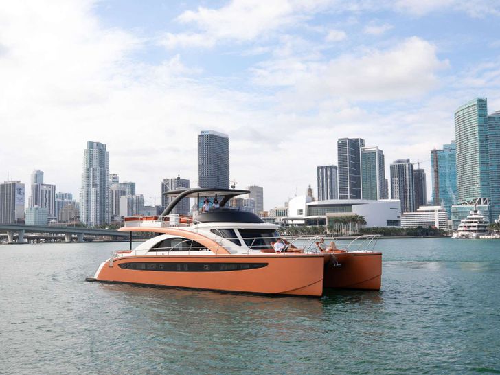 LEGEND AND SOUL - Rodriguez 62 power catamaran