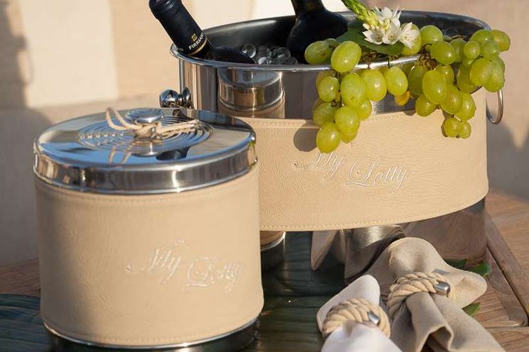 Charter Yacht MY LOTTY - Benetti 26 m - 4 Cabins - Naples - Capri - Positano - Amalfi Coast - Italy