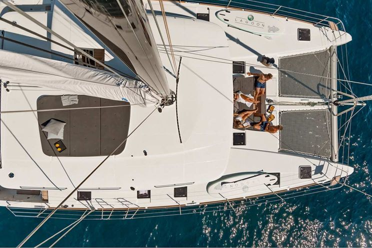 Charter Yacht KEPI - Lagoon 52 - 5 Cabins - Lavrion - Santorini - Mykonos - Paros