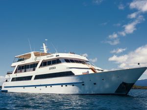 GALAPAGOS SEA STAR JOURNEY - 8 Cabins - Galapagos Islands GALAPAGOS SEA STAR JOURNEY - 8 Cabins - Galapagos Islands