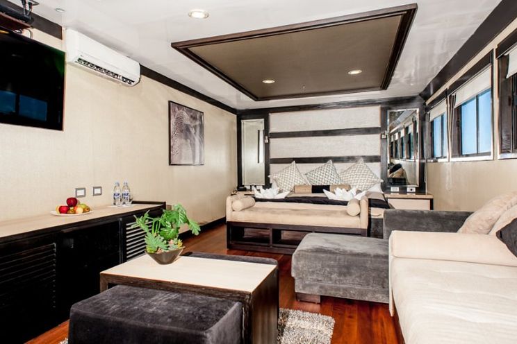 Charter Yacht GALAPAGOS SEA STAR JOURNEY - 8 Cabins - Galapagos Islands