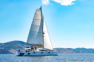 HIGHJINKS - Fountaine Pajot Sanya 57 - 4 Cabins - Athens - Mykonos - Paros - Santorini - Greece HIGHJINKS - Fountaine Pajot Sanya 57 - 4 Cabins - Athens - Mykonos - Paros - Santorini - Greece