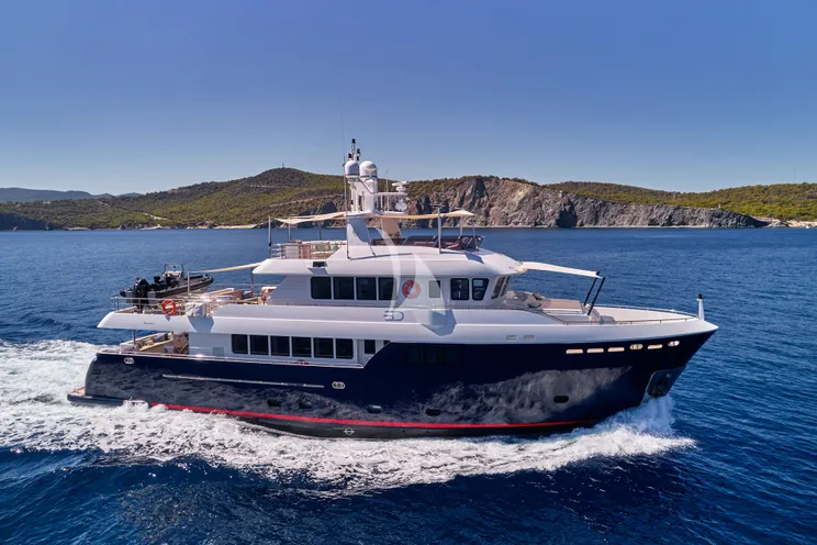 Charter Yacht 3D - Cantierre Delle Marche Darwin 96 - 4 Cabins - Athens - Mykonos - Paros - Cyclades - Greece