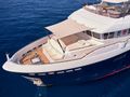 3D Cantierri Delle Marche Darwin 96 foredeck sun beds and lounging