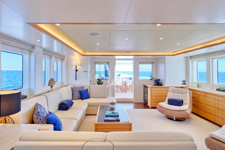 Charter Yacht 3D - Cantierre Delle Marche Darwin 96 - 4 Cabins - Athens - Mykonos - Paros - Cyclades - Greece