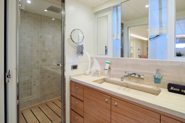 Charter Yacht 3D - Cantierre Delle Marche Darwin 96 - 4 Cabins - Athens - Mykonos - Paros - Cyclades - Greece