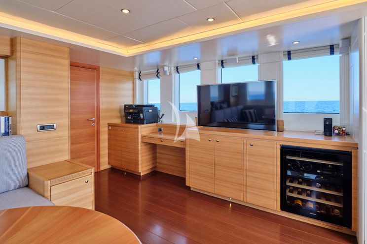 Charter Yacht 3D - Cantierre Delle Marche Darwin 96 - 4 Cabins - Athens - Mykonos - Paros - Cyclades - Greece